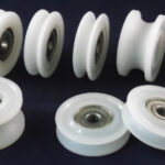 nylon-pulley-wheels-with-bearings-casing sleeves rollers-